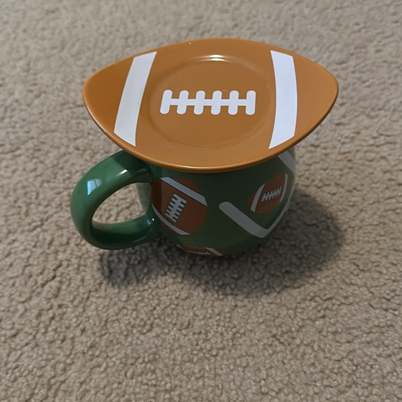 Temp-tations football mug - Picture 5 of 5